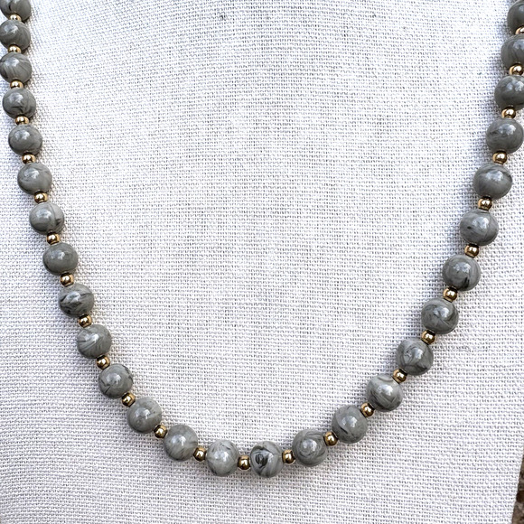 Vintage Monet Necklace Faux Marble Beaded Gray Gold Strand 27” Classic Elegance - Picture 1 of 6